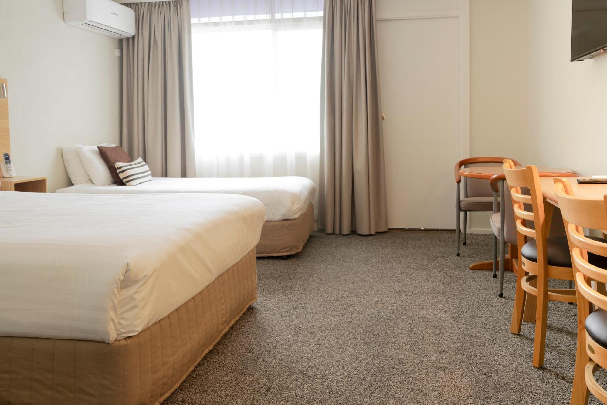 Posthouse Motor Lodge โกลเบิร์น ภายนอก รูปภาพ
